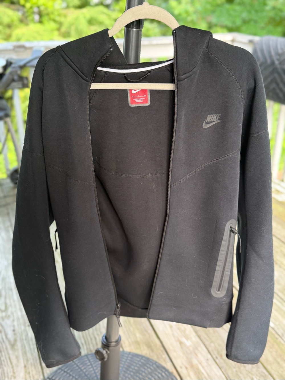 NIKE TECH JACKET SIZE SMALL